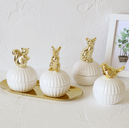 Animal-Lidded Jars — decorative sculpture, view 5