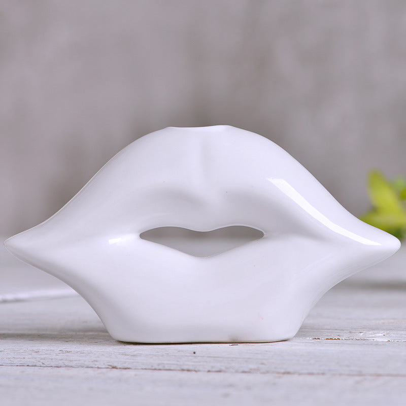 Ceramic Lip Vase